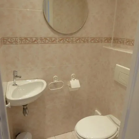 81 Boulevard De La Croisette * Cannes